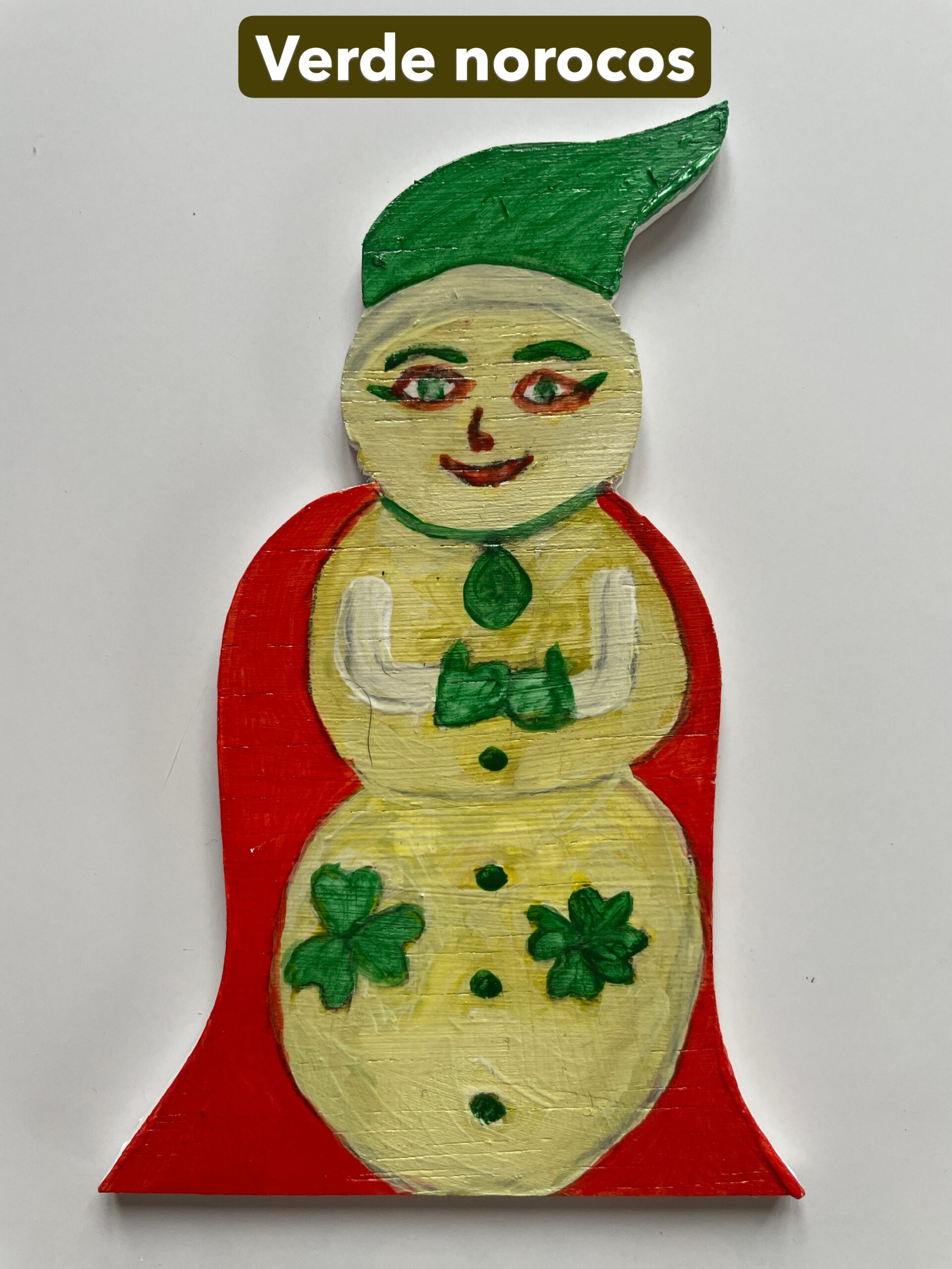 Figurină lemn cu magnet “Super-om de zăpadă” - verde norocos